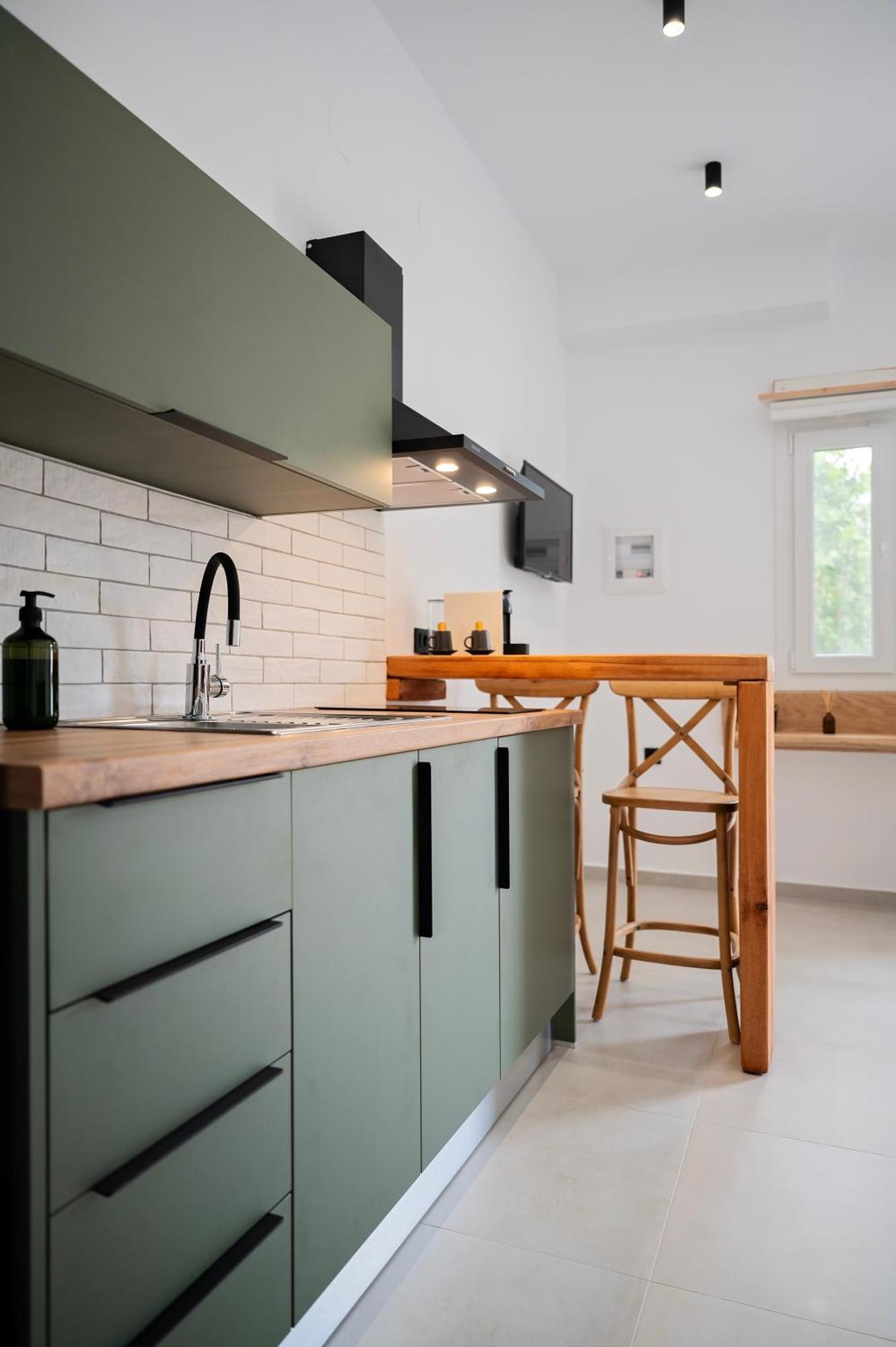 Astra Apartment *
