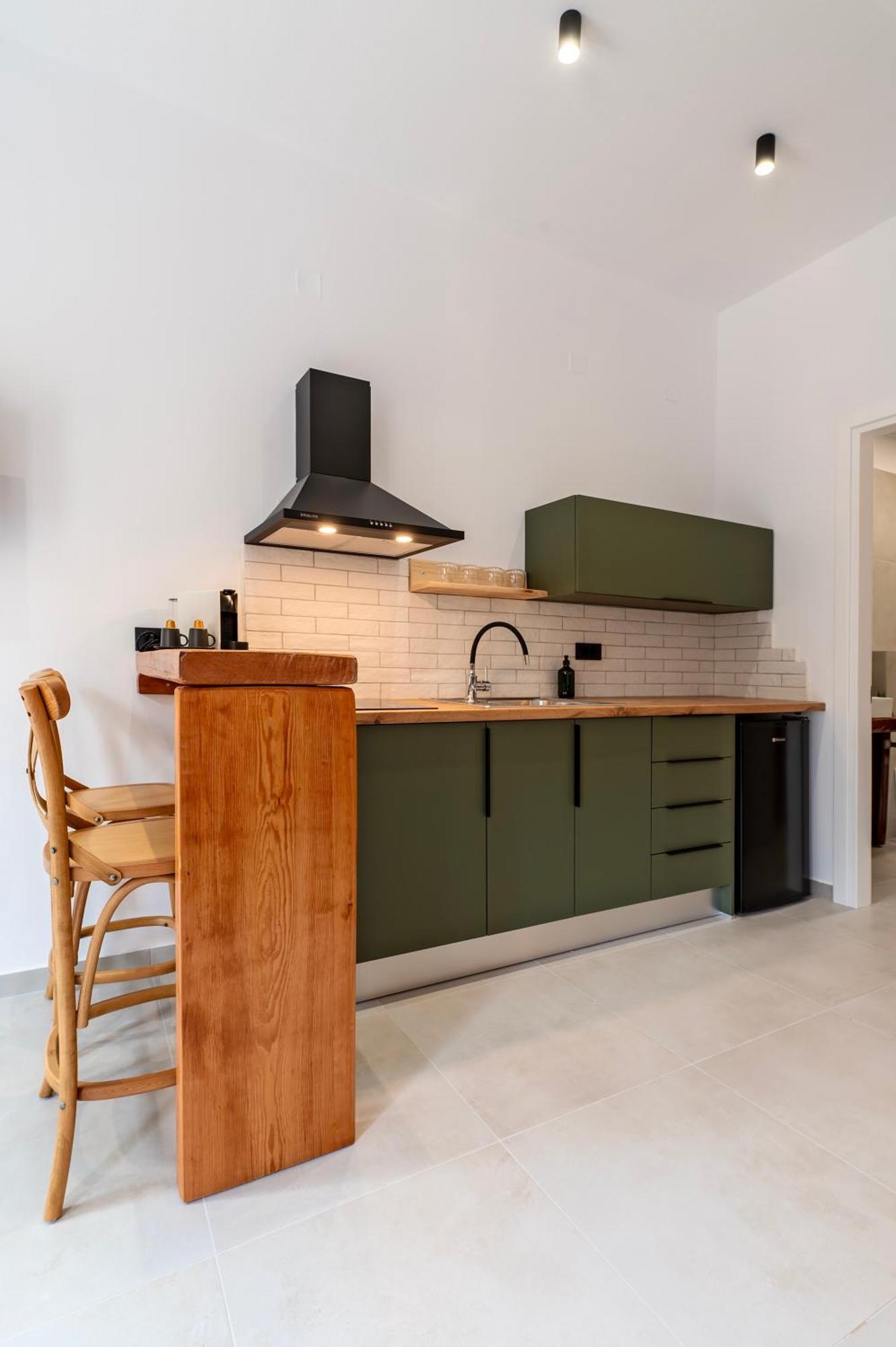 Astra Apartment